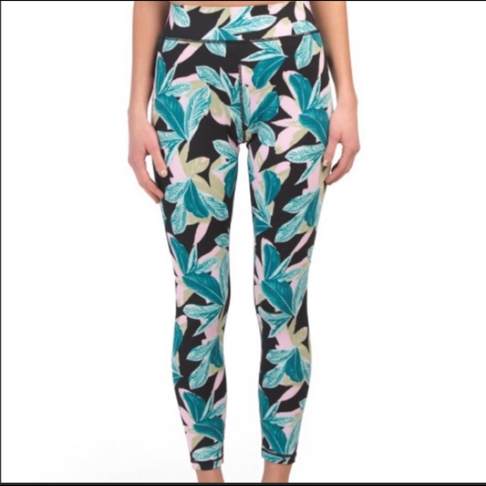 MinkPink Move Athletic Legging Size S